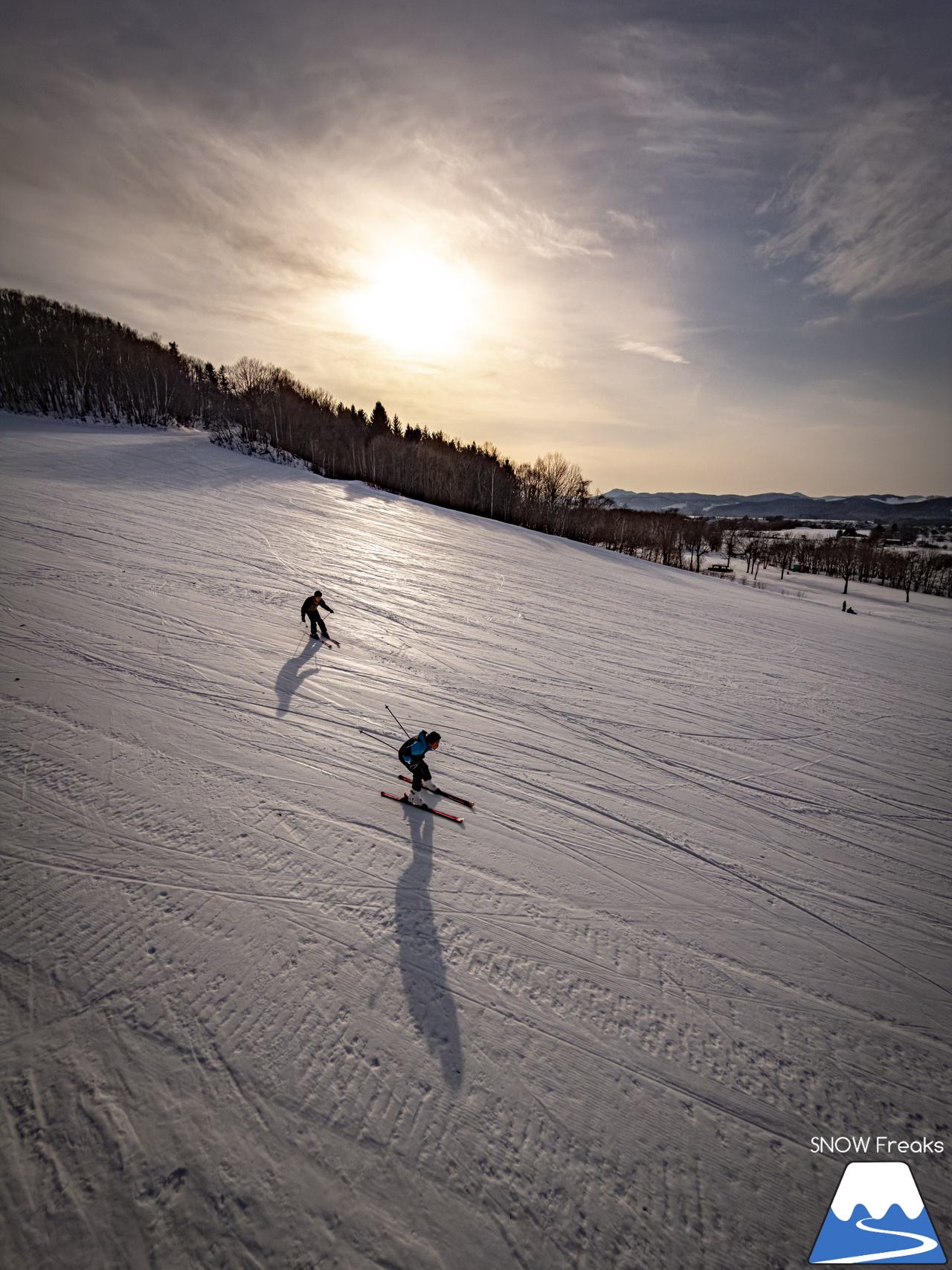 湧別町五鹿山スキー場｜雪が無くなる...。記録的な暖冬になってしまった今シーズン。ローカルスキー場巡りは、そろそろおしまい？！